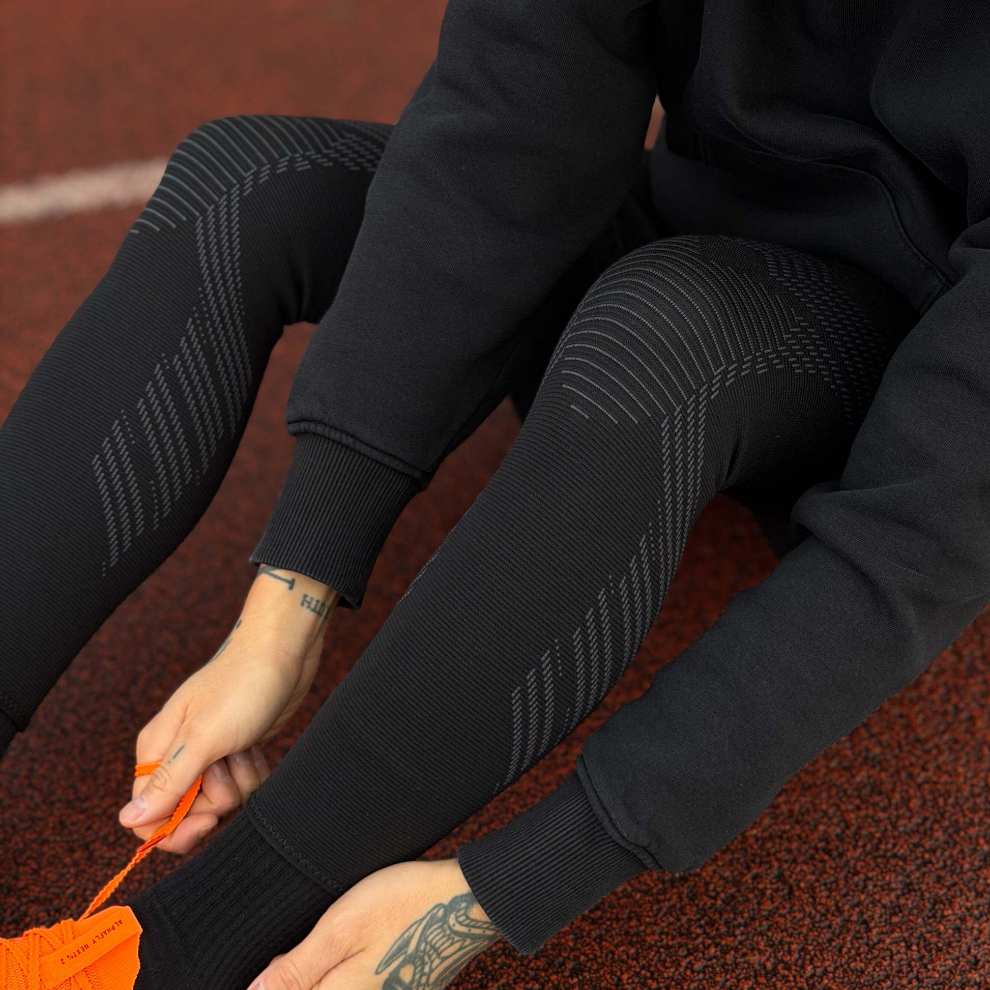 NEOTEC V3™ - KNEE SLEEVES